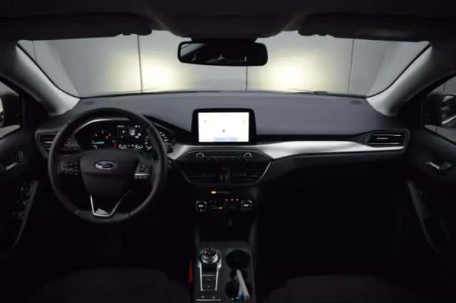 Ford Focus (2020) thumbnail 12