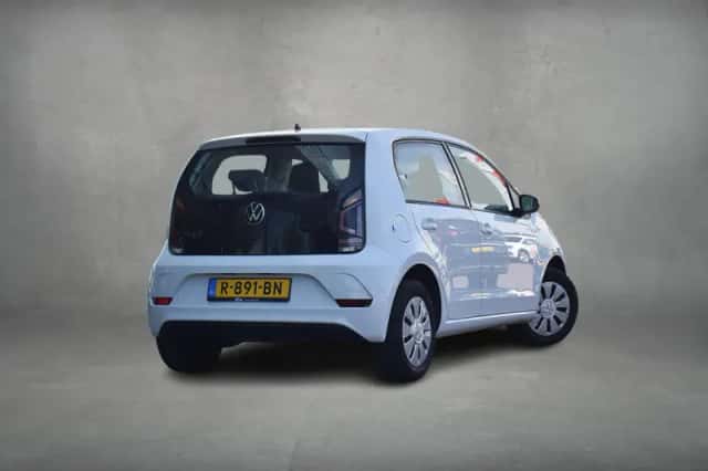 Volkswagen Up! (2022) thumbnail 3