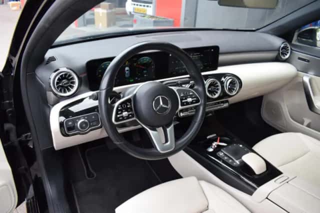 Mercedes-Benz A-Klasse (2022) thumbnail 4