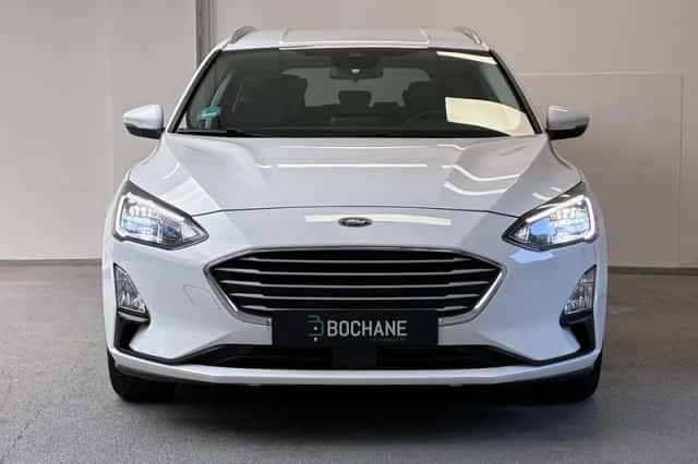 Ford Focus (2021) thumbnail 5