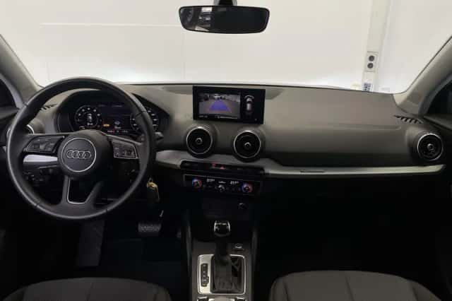 Audi Q2 (2022) thumbnail 4