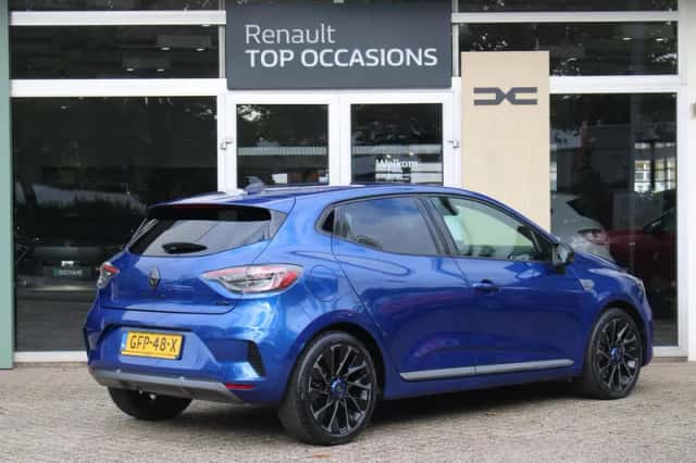 Renault Clio (2024) thumbnail 2