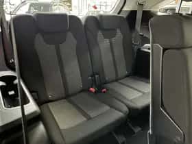 Kia Sorento (2021) thumbnail 5
