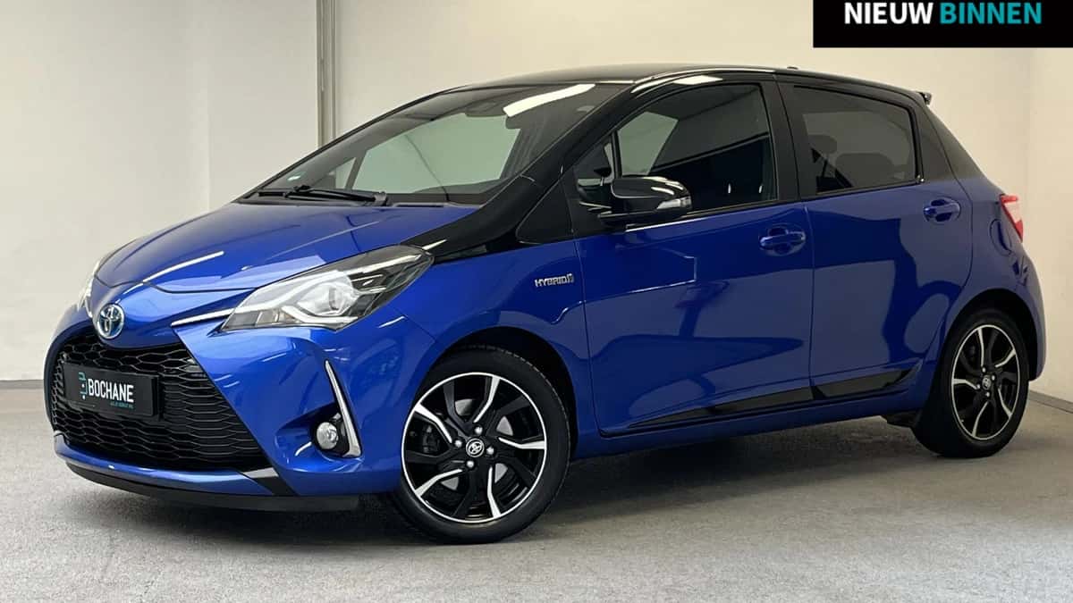 Toyota Yaris (2018) — foto 1