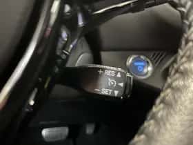 Toyota Yaris (2018) thumbnail 33