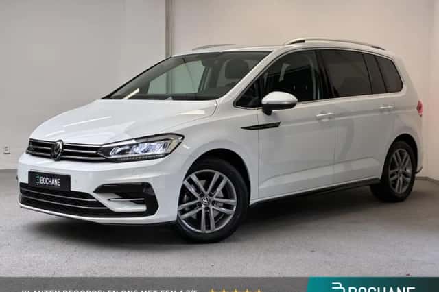 Volkswagen Touran (2021) thumbnail 1