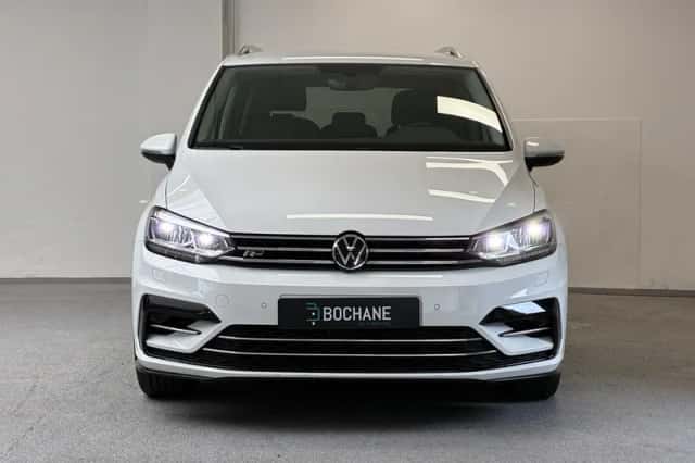 Volkswagen Touran (2021) thumbnail 5