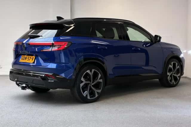Renault Austral (2024) thumbnail 2