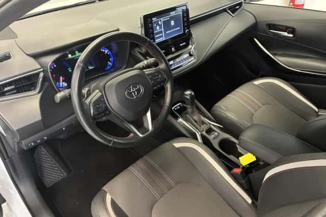 Toyota Corolla (2020) thumbnail 3