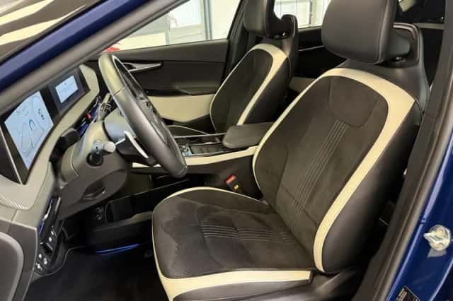Kia EV6 (2021) thumbnail 4