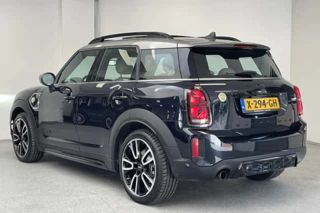 MINI Countryman (2023) thumbnail 2