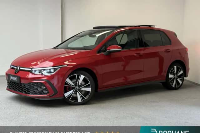 Volkswagen Golf (2023) thumbnail 1
