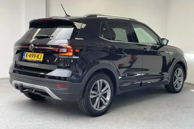 Volkswagen T-Cross (2021) thumbnail 2