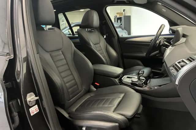 BMW X3 (2023) thumbnail 5