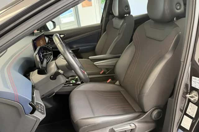 Volkswagen ID.4 (2021) thumbnail 6