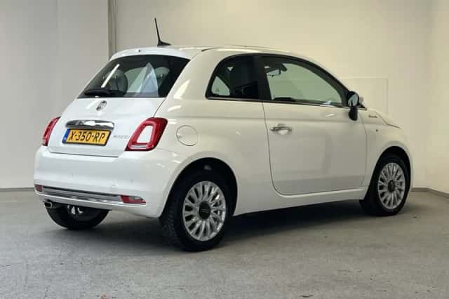 Fiat 500 (2022) thumbnail 2