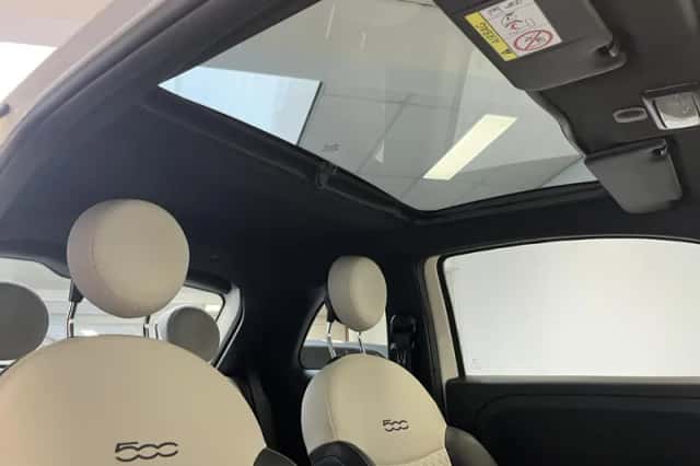Fiat 500 (2022) thumbnail 5