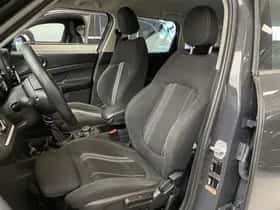 MINI Countryman (2017) thumbnail 3