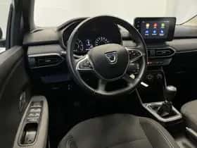 Dacia Sandero (2023) thumbnail 3