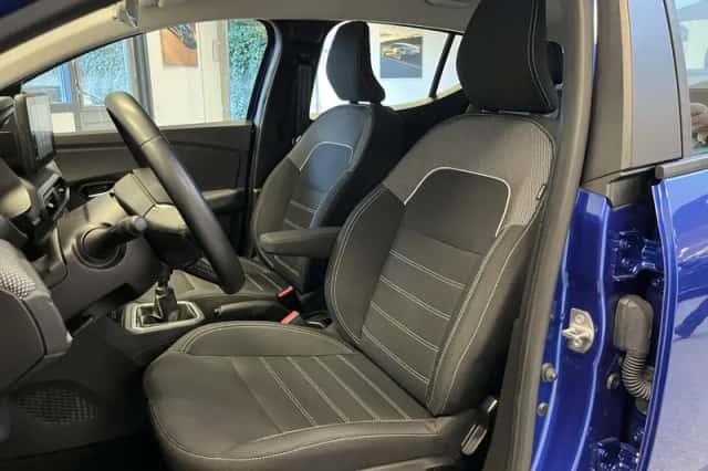 Dacia Sandero (2023) thumbnail 4