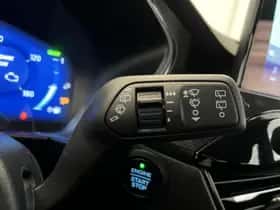 Ford Kuga (2023) thumbnail 40
