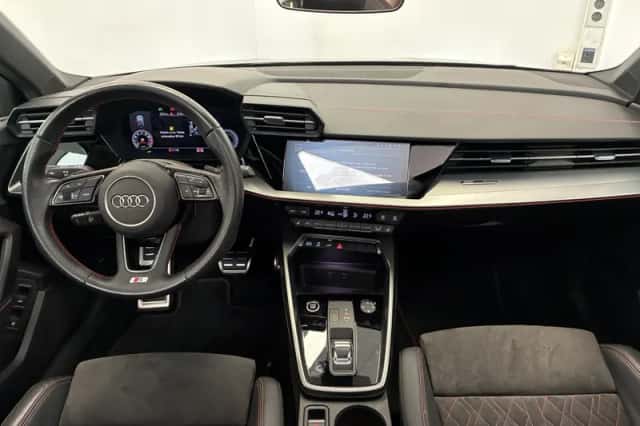 Audi A3 (2021) thumbnail 4