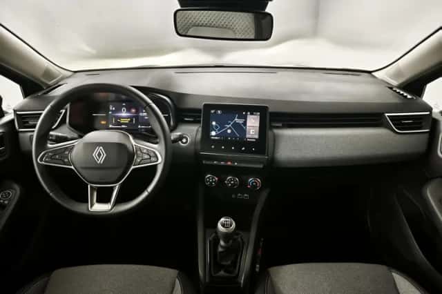 Renault Clio (2024) thumbnail 3