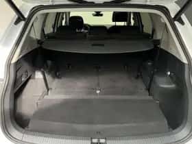 Volkswagen Tiguan (2019) thumbnail 34