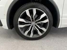 Volkswagen Tiguan (2019) thumbnail 38