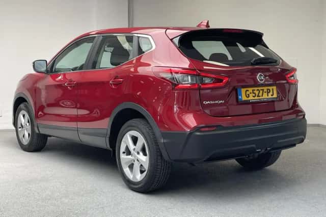 Nissan Qashqai (2019) thumbnail 2