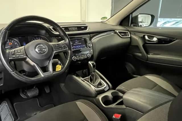 Nissan Qashqai (2019) thumbnail 3