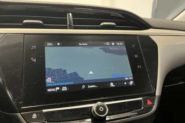 Opel Corsa (2022) thumbnail 4