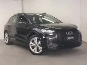 Audi Q4 e-tron (2021) thumbnail 5