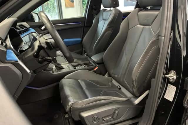 Audi Q3 (2019) thumbnail 4