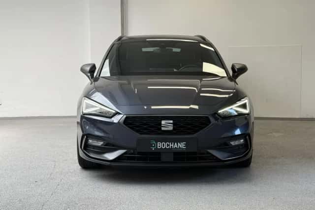 SEAT Leon (2023) thumbnail 6