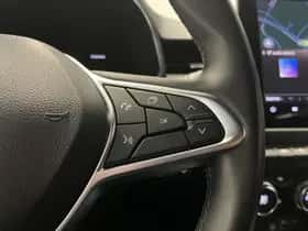 Renault Clio (2024) thumbnail 32