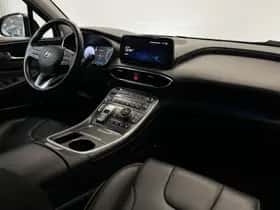 Hyundai Santa Fe (2023) thumbnail 18