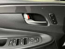 Hyundai Santa Fe (2023) thumbnail 46