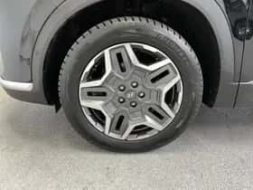 Hyundai Santa Fe (2023) thumbnail 47