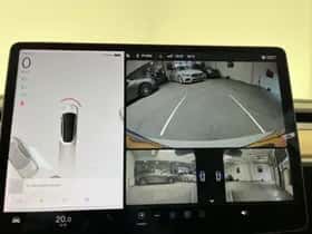 Tesla Model 3 (2021) thumbnail 23