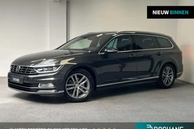 Volkswagen Passat (2019) thumbnail 1