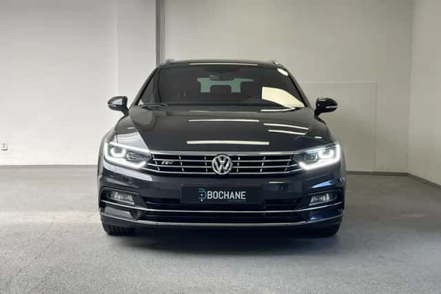 Volkswagen Passat (2019) thumbnail 6