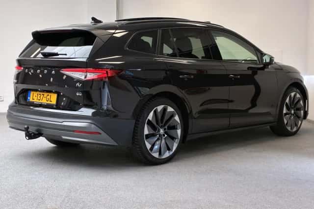 Škoda Enyaq (2021) thumbnail 2
