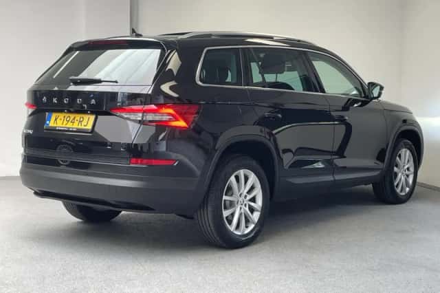 Škoda Kodiaq (2021) thumbnail 2