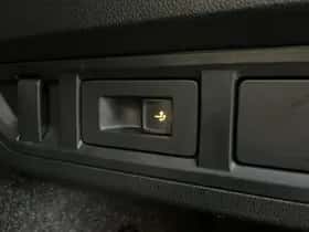 Škoda Octavia (2024) thumbnail 5
