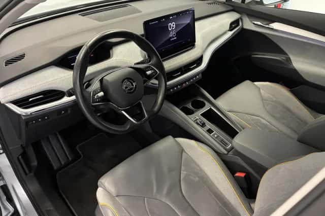 Škoda Enyaq (2021) thumbnail 3