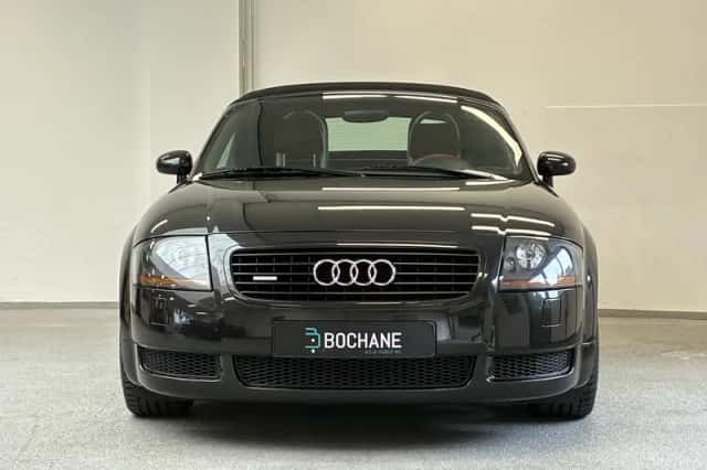Audi TT (2002) thumbnail 6