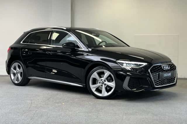 Audi A3 (2021) thumbnail 6