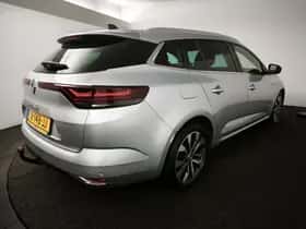 Renault Mégane (2023) thumbnail 2