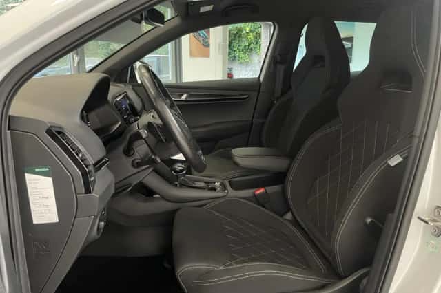 Škoda Karoq (2023) thumbnail 4
